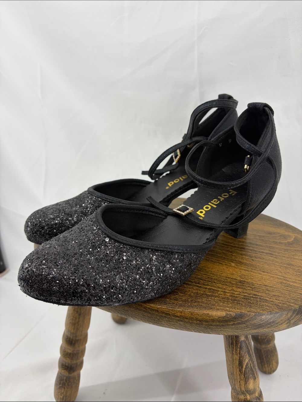 Foralod Black Glitter Low-Heel Character / Ballroom Dance Shoes, Ankle Strap, 9